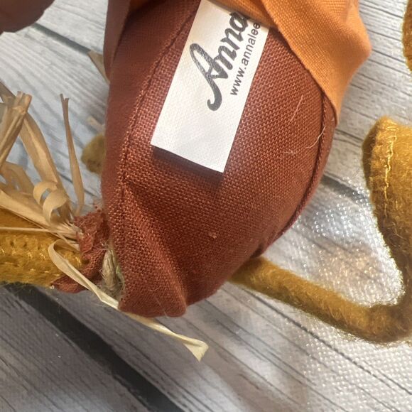 Pilgrim Girl and Boy Annalee Dolls Fall, Thanksgiving - Picture 13 of 13